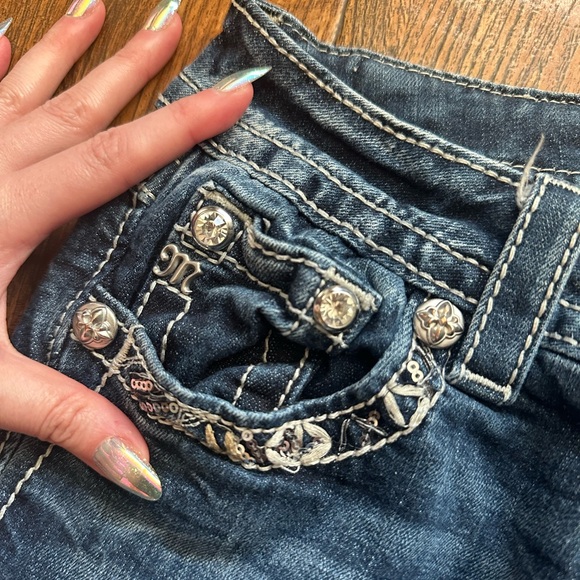 Miss Me Women's Embellished Denim Jeans - Picture 5 of 10